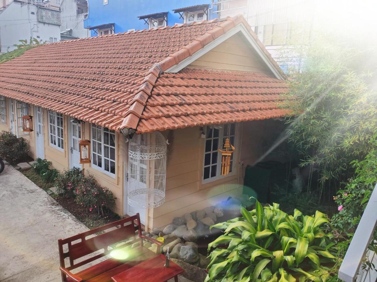Open House Hotel Da Lat Exterior photo
